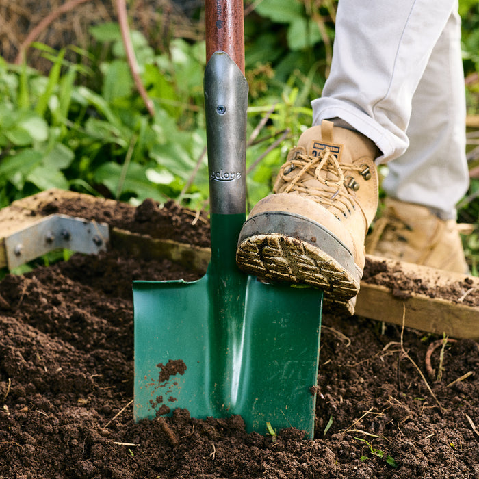 Best Shovels & Spades for Australian Gardens | Selection Guide