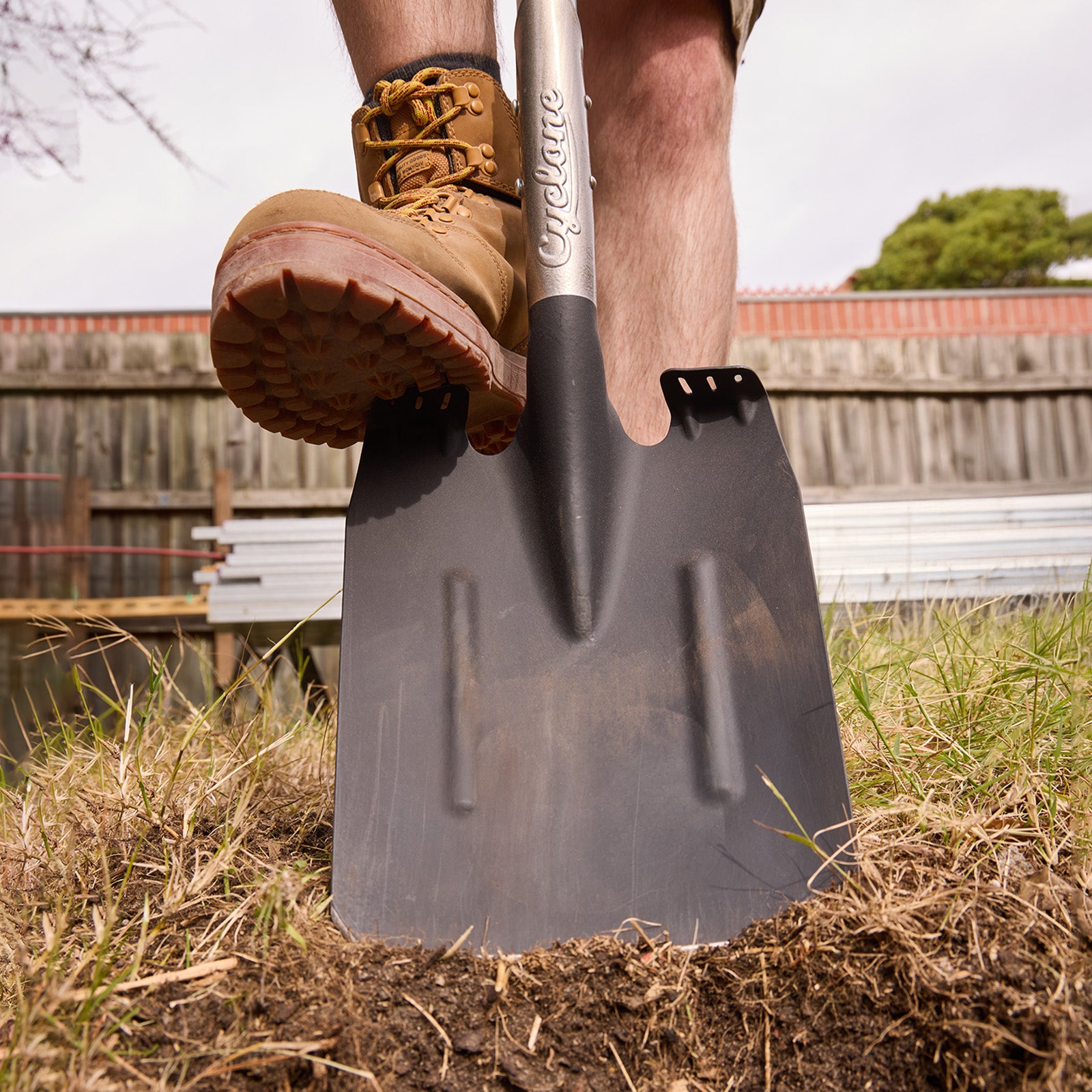 Digging Tools Example Shovels, Picks & Mattocks - Cyclone Tools