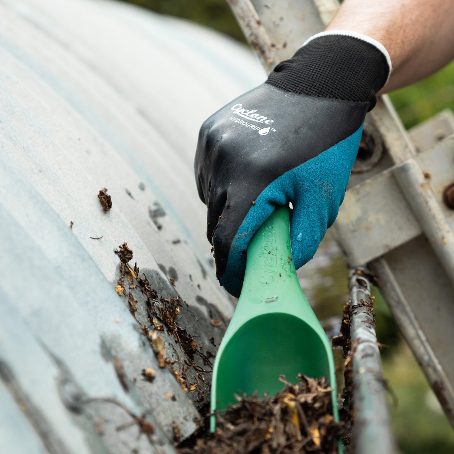 Beautiful view of Handheld Gutter Scoop