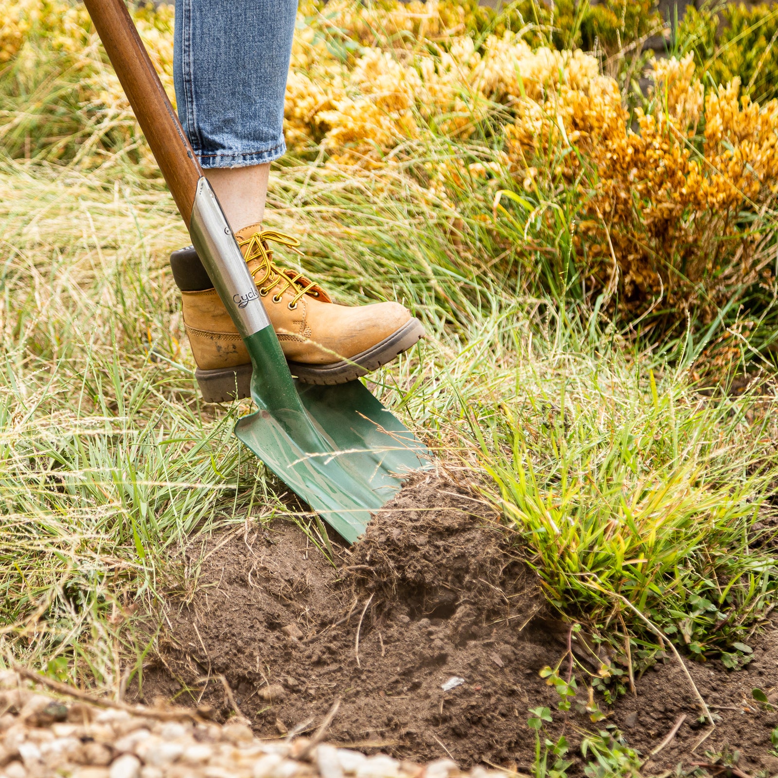 Digging Tools Example Square Mouth Post Hole Shovel for Deep Holes - Cyclone Tools