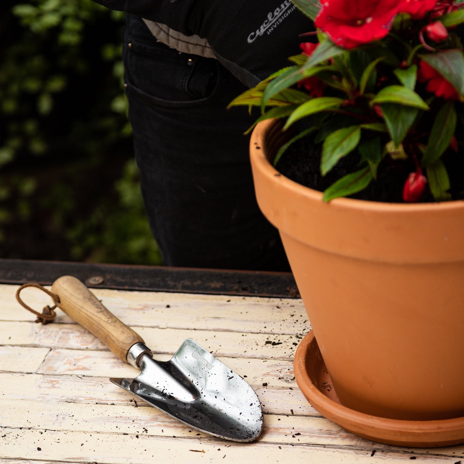 Hand Trowel – Cyclone Tools